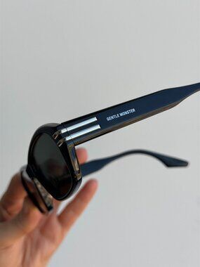 Gentle Monster Deck 01 - Square Sunglasses